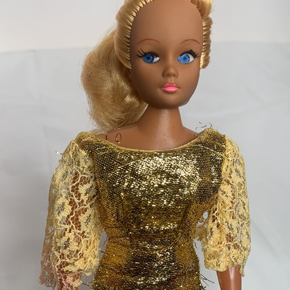 Tina Vintage Hong Kong fashion doll - Picture 7 of 7